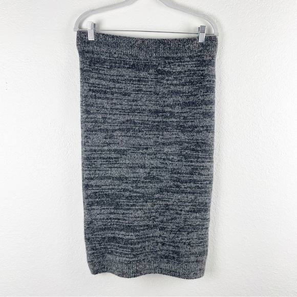 Intermix Cashmere Blend Fitted Midi Skirt Large Knit Gray Casual Work Winter - Picture 2 of 5